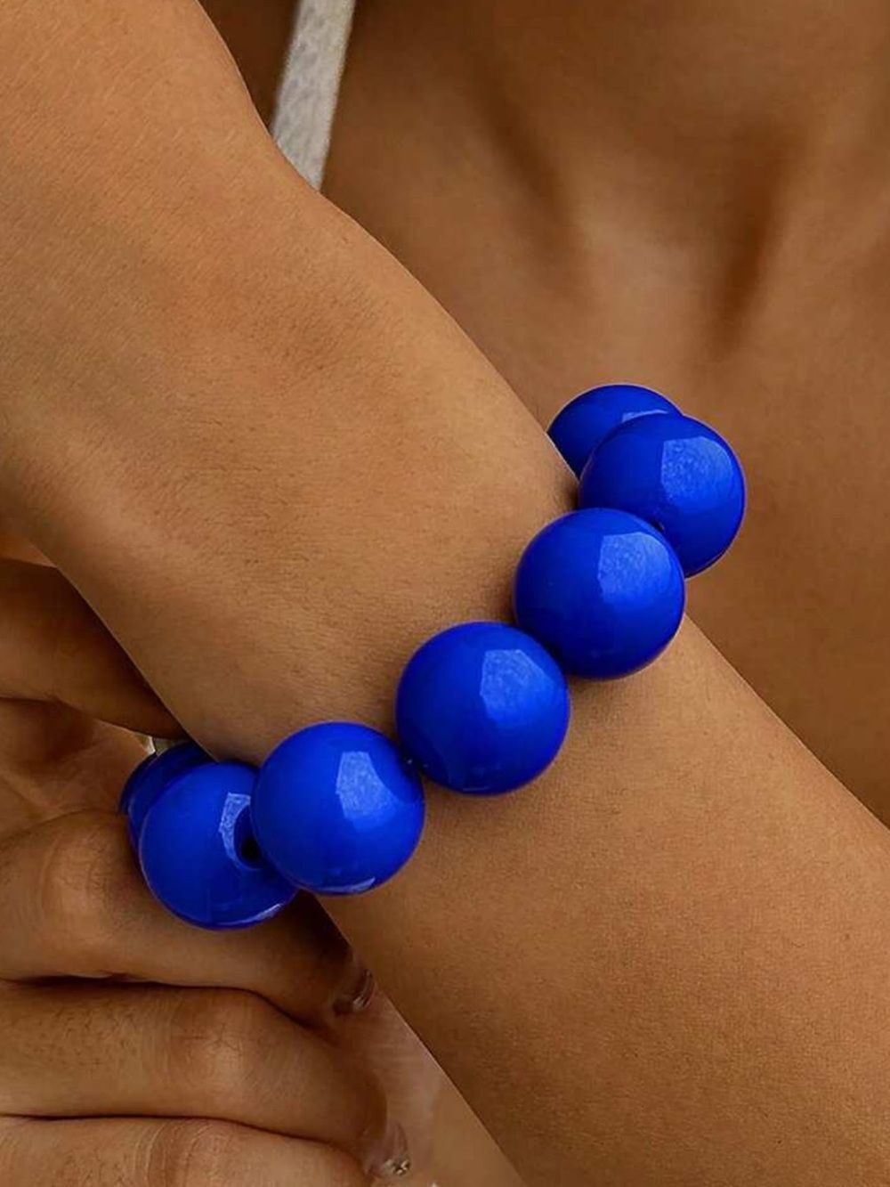 Chunky Royal Blue Bead Bracelet N2330